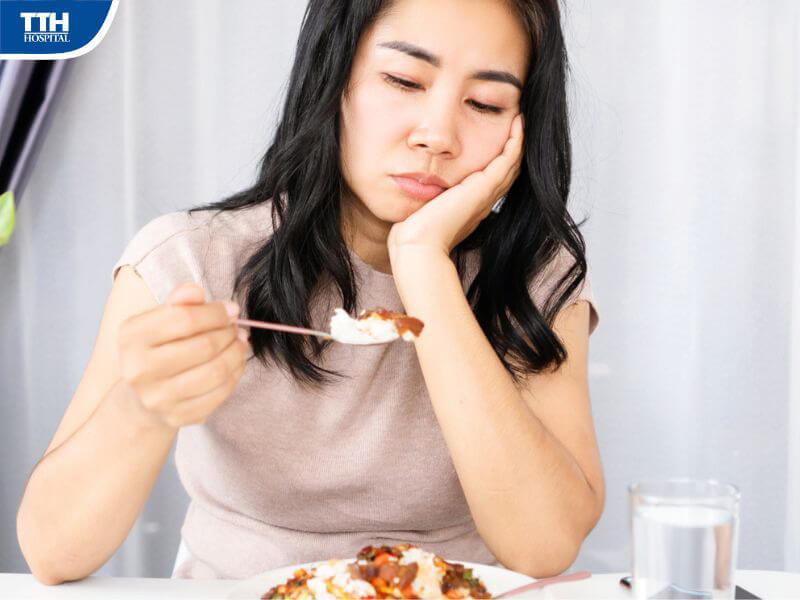 10 dấu hiệu bệnh gan thường gặp