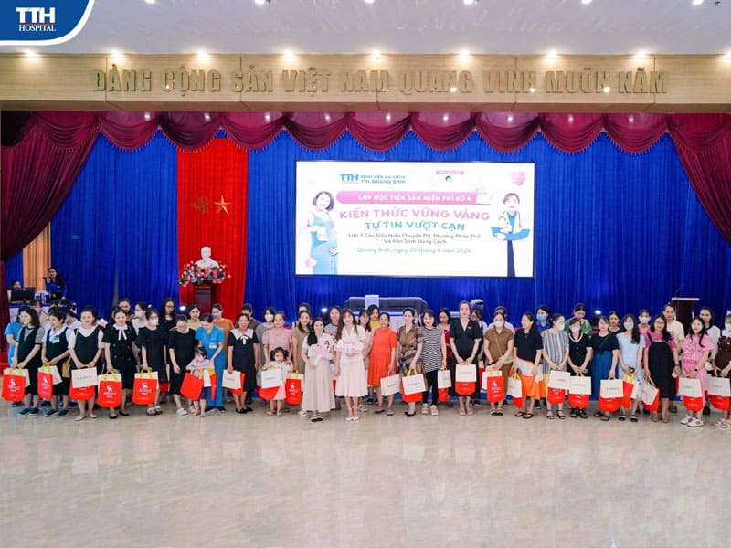 Đăng ký tham gia lớp học bằng cách nào?