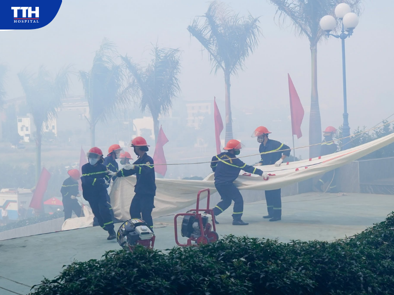 Nâng cao năng lực ứng phó, bảo đảm an toàn cho người bệnh