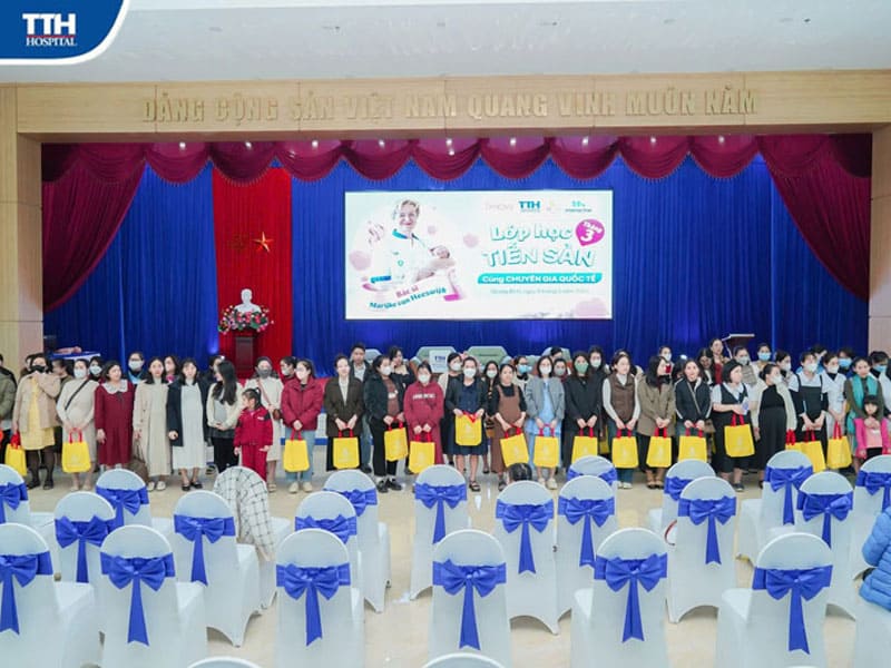 Phần quà hấp dẫn dành riêng cho mẹ bầu tham gia