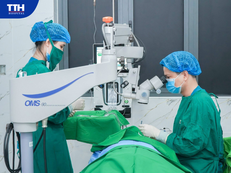 Phẫu thuật Phaco - Giải pháp hiện đại điều trị đục thủy tinh thể