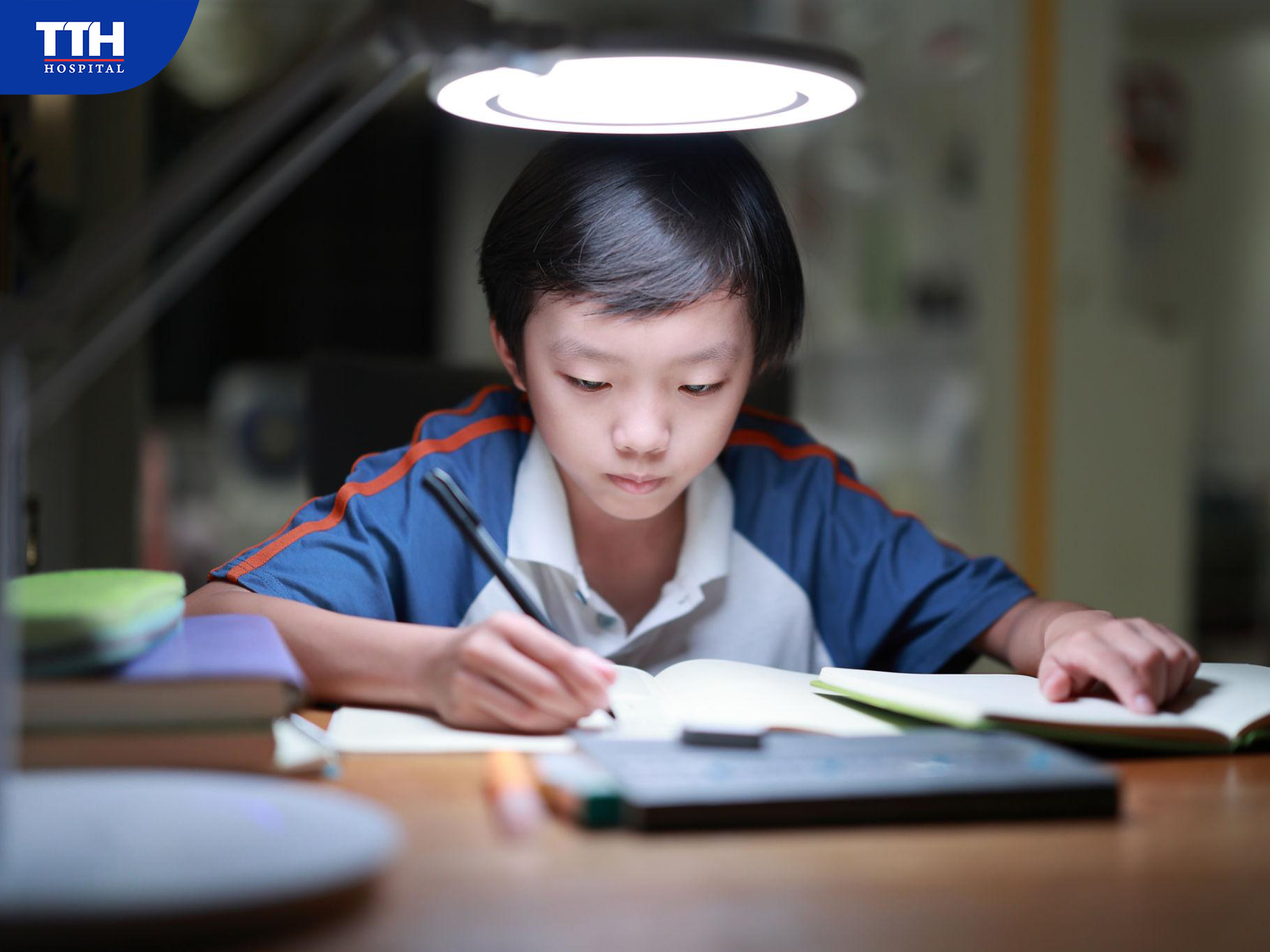 Vì sao cần quan tâm đến sức khỏe thị lực của trẻ?