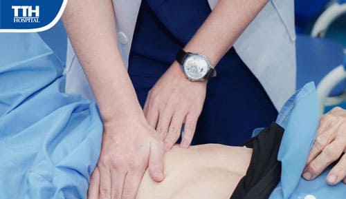 Bệnh viện Đa khoa TTH Quảng Bình: Phối hợp đa chuyên khoa cấp cứu thành công bệnh nhân xuất huyết tiêu hóa nặng